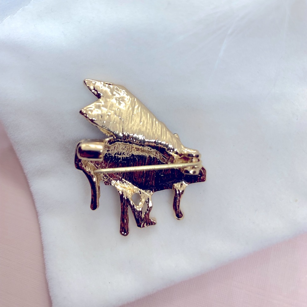 Black Enamel Piano Brooch - Picture 3 of 3